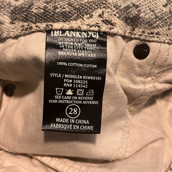 BlankNYC Skirt - Picture 4 of 4